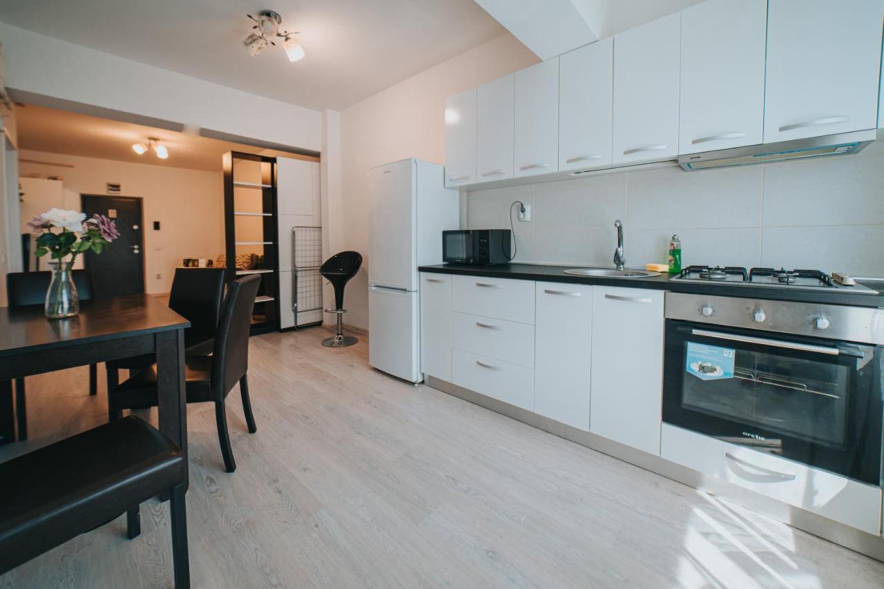 Palas Mall - Cozy Studios And Flats Iasi Exterior photo