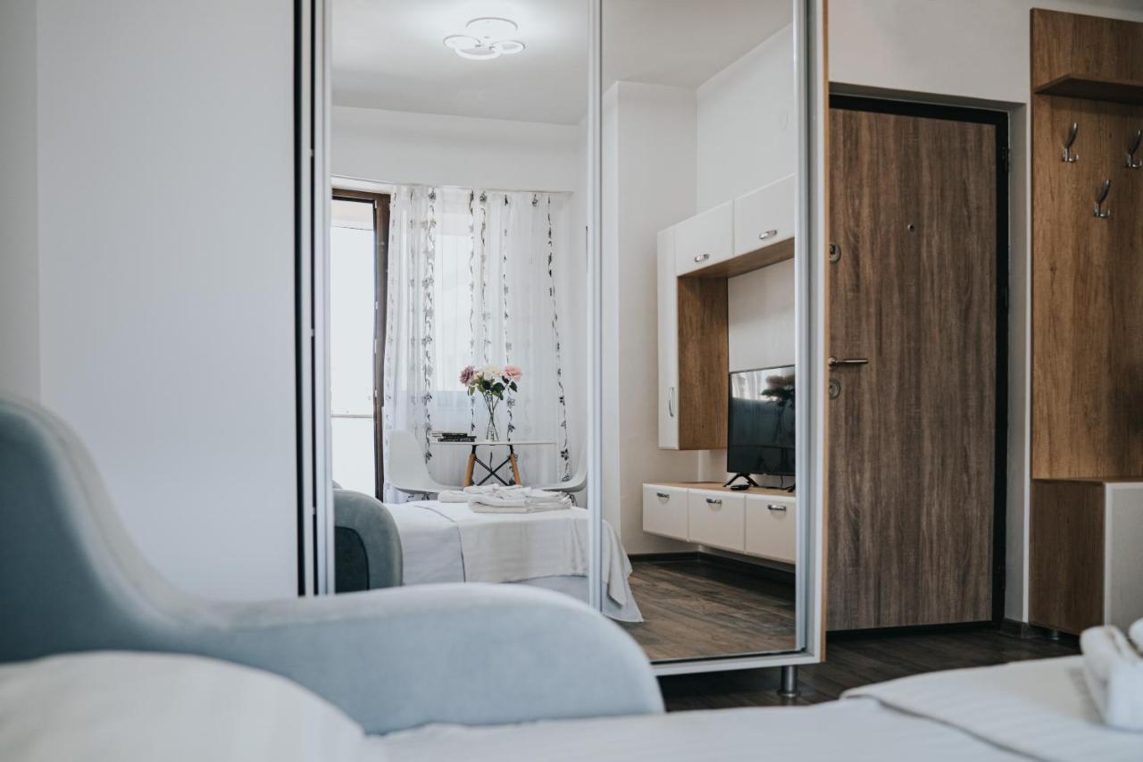 Palas Mall - Cozy Studios And Flats Iasi Exterior photo