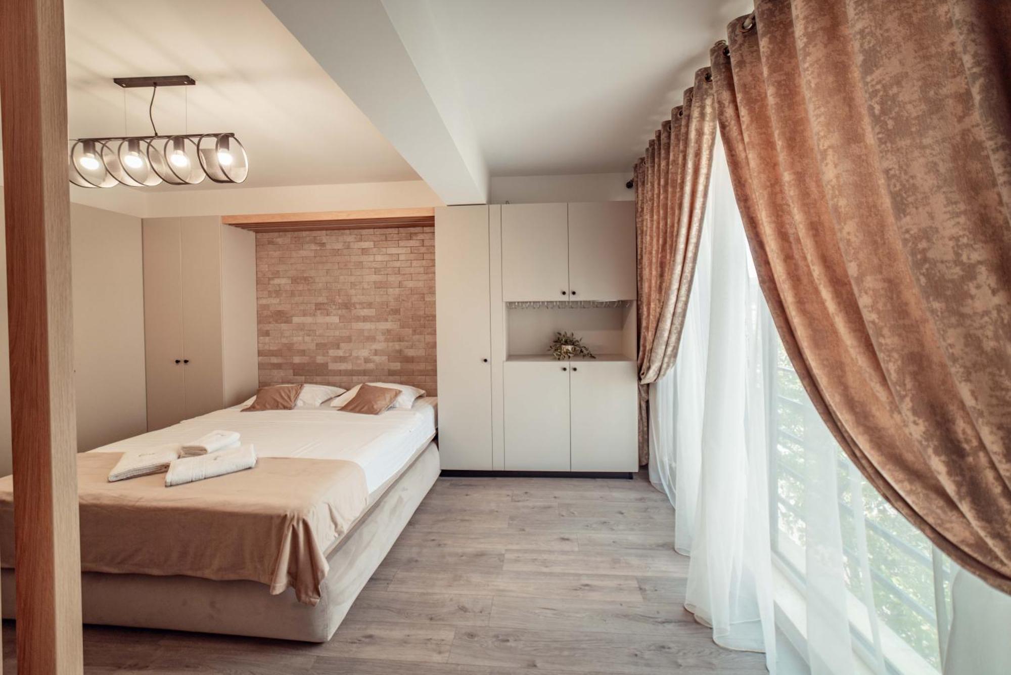 Palas Mall - Cozy Studios And Flats Iasi Exterior photo